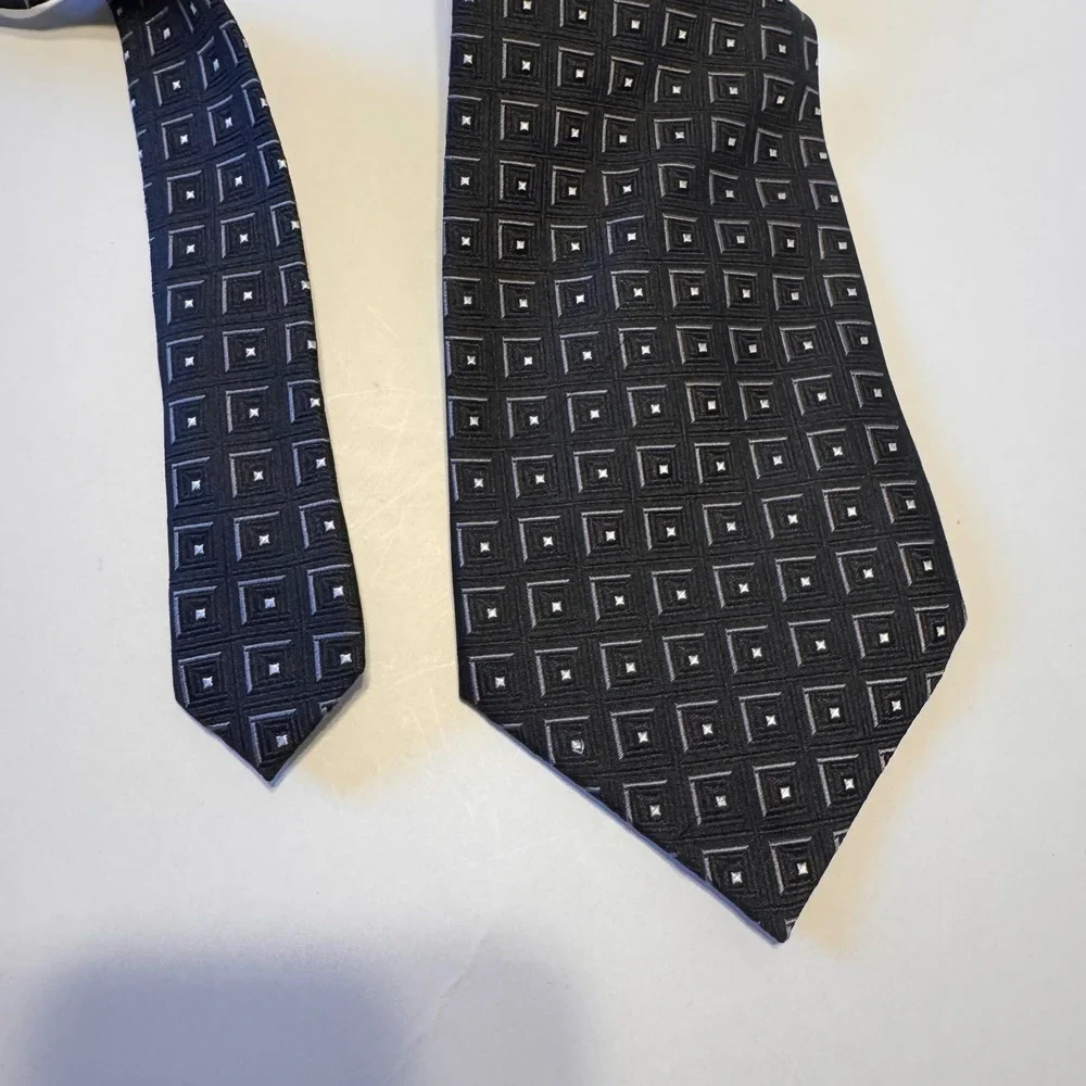 Croft & Barrow Black 100% Silk Tie Geometric Square Pattern‎ Formal Career